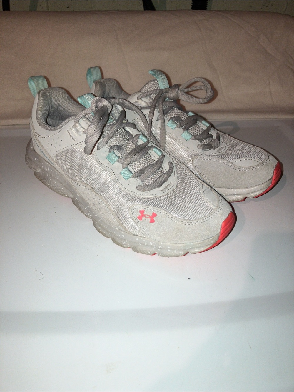 Under Armour Women's Charged Verssert Speckle running shoes